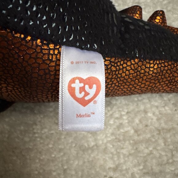 NWT TY Beanie Boo - MERLIN the Dragon 9" - Plush Black Dragon 2017 - Picture 8 of 14